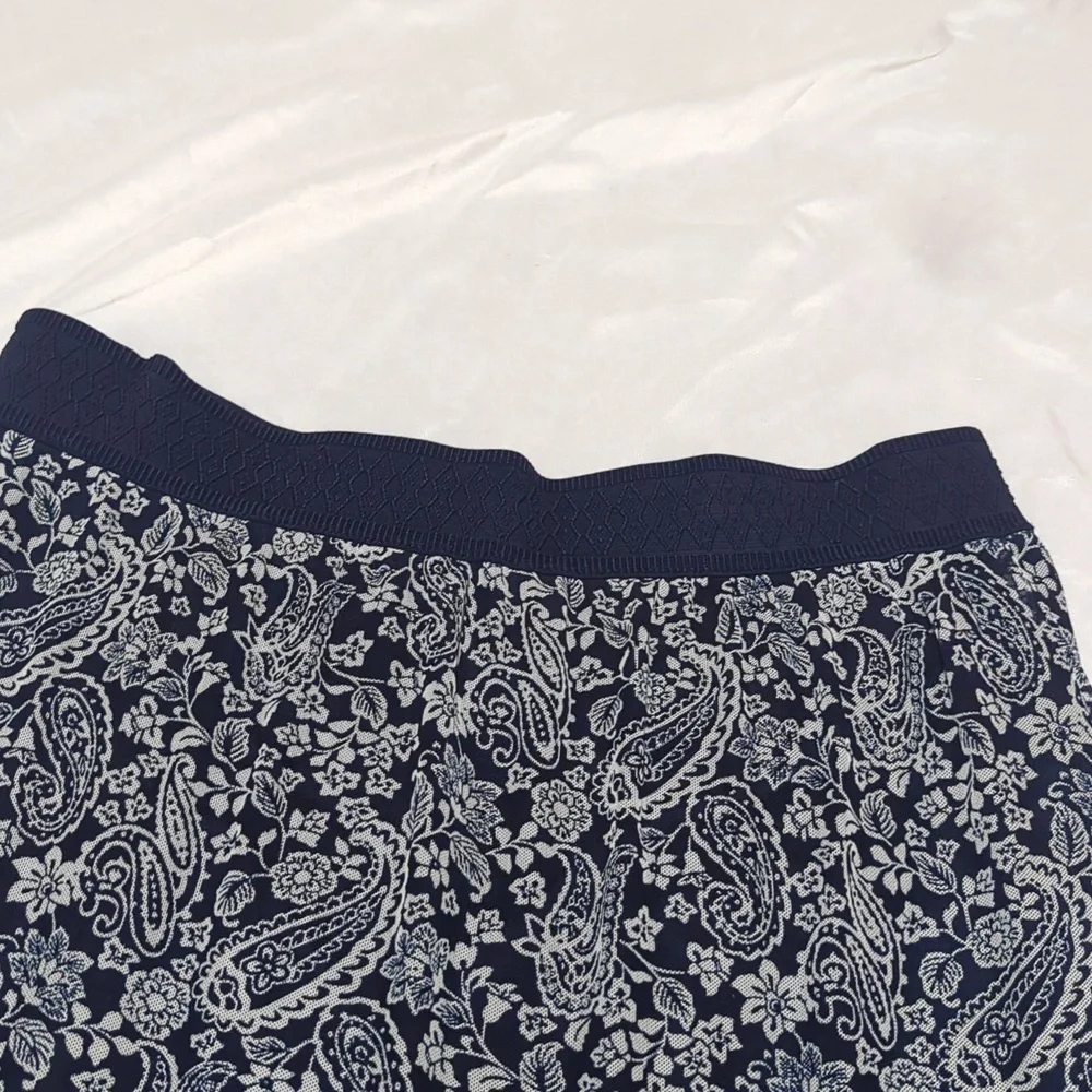 Lavish Navy & White Paisley Boho Semi-Sheer High Waist Pull On Maxi Skirt